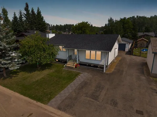 157 W Torrie Cres, Wood Buffalo, AB T9K 1J7
