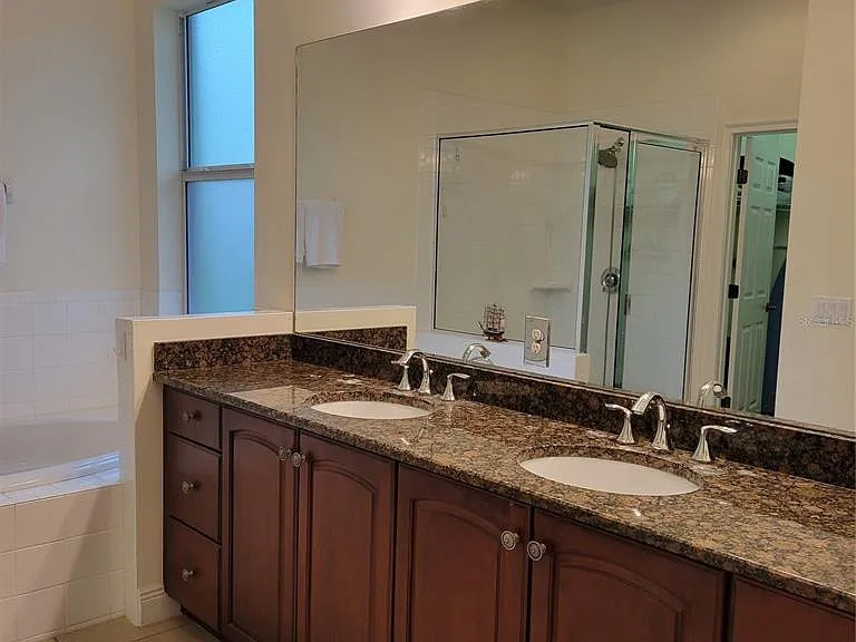 106 Lerida Ct — Photo 13