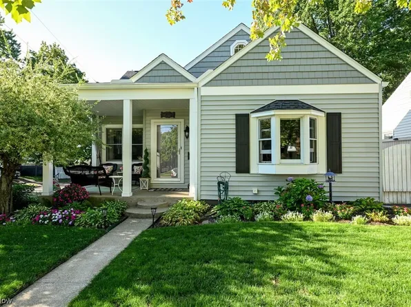 564 Cypress Ave, Akron, OH 44301