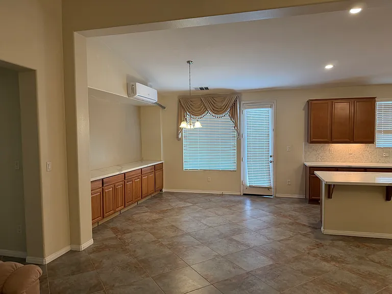 12108 Cactus Flower Ave #C — Photo 7