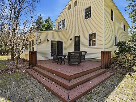 5th image of 96 Green Tree Lane