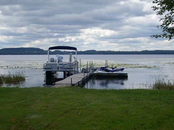 Home has OWN PRIVATE DOCK!