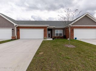 7303 Autumn Trace Dr #104, Louisville, KY 40214