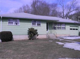 61 Ferrone Ave, Waterbury, CT 06705