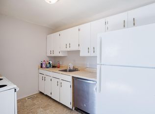 5125 55th Ave, Wetaskiwin, AB T9A 2P2