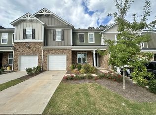 8138 Merryvale Ln, Charlotte, NC 28214