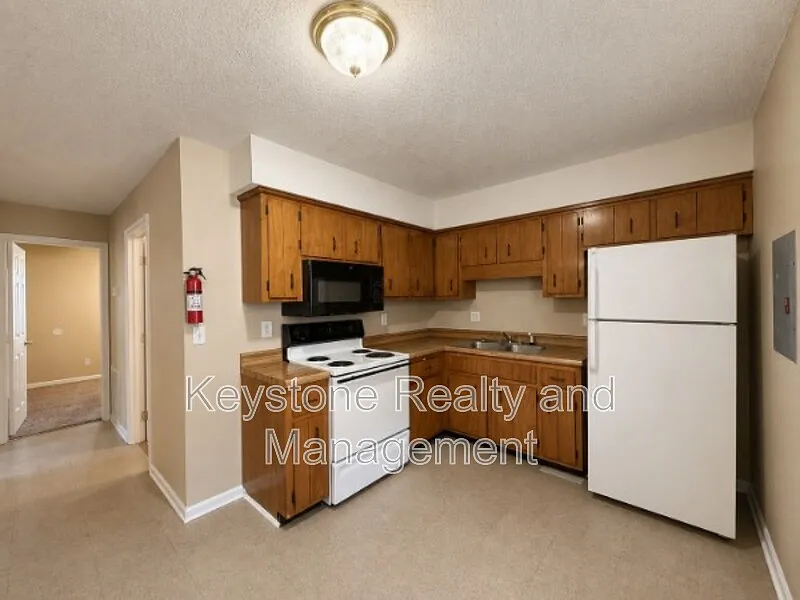2 bed, 1.0 bath, 850 sqft, $725 — Photo 3