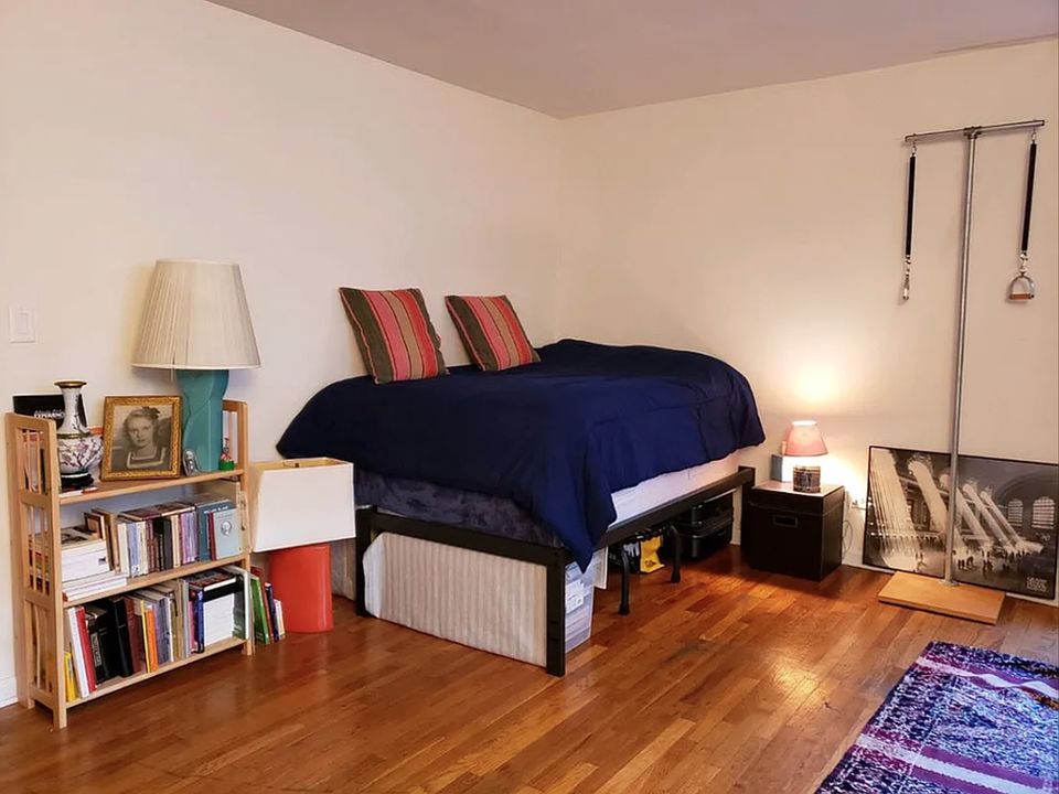 1st image of 208 E 70th St APT 2E