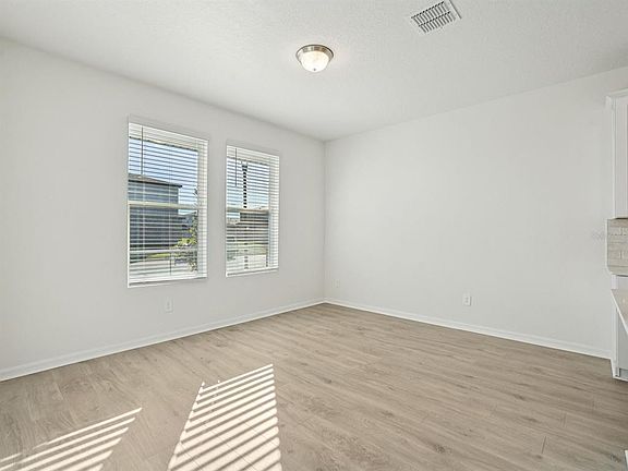 4th image of 4689 CROSS PRAIRIE PARKWAY