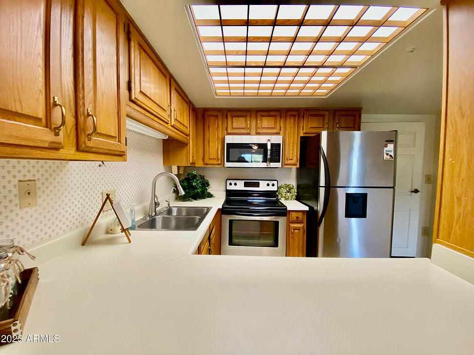 1st image of 10330 W THUNDERBIRD Boulevard #C323