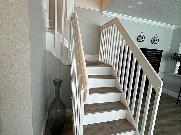 3rd image of 9101 NW 40th Place