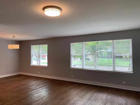 4th image of 302 E Plymouth St