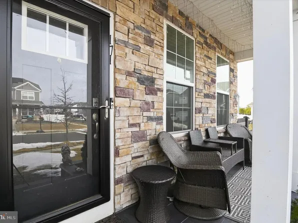 171 Bradshaw Dr, Manahawkin, NJ 08050