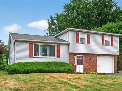 336 Laura Dr, Rochester, NY, 14626