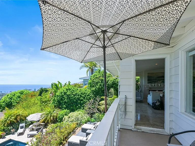 875 Coast View Dr — Photo 55