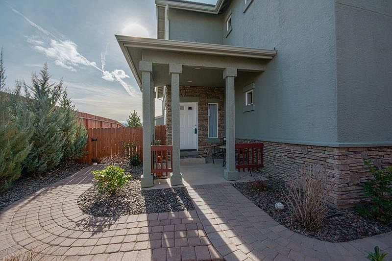1st image of 1033 Peach Blossom Way