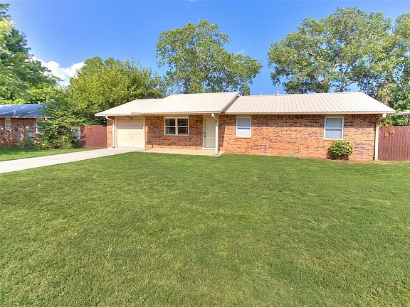 2nd image of 16 Sue Ln