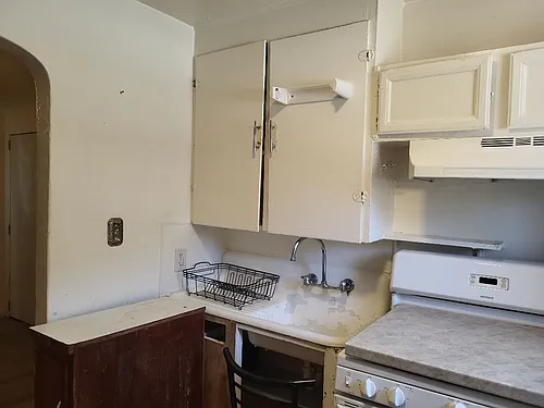 462 Evans Ave #115 Photo 1