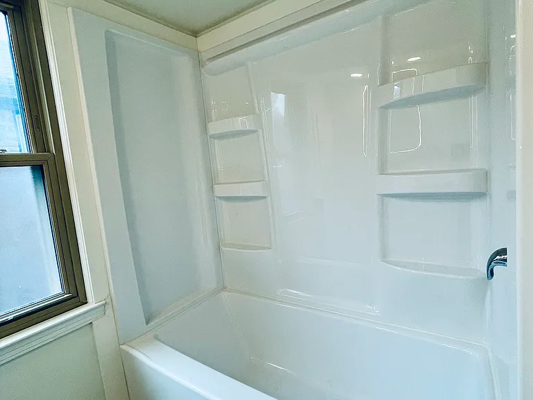 9323 W Wisconsin Ave — Photo 21