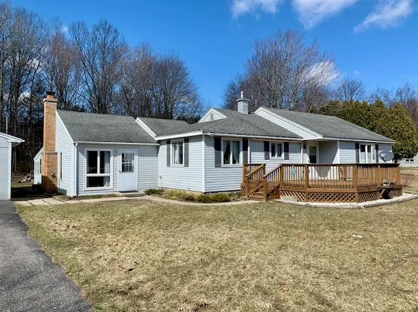 3835 N Us Highway 31, Scottville, MI 49454