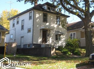 706 S 5th St #TOWNHOUSE, Burlington, IA 52601