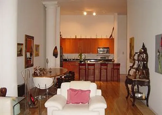 Rented by Douglas Elliman | media 17