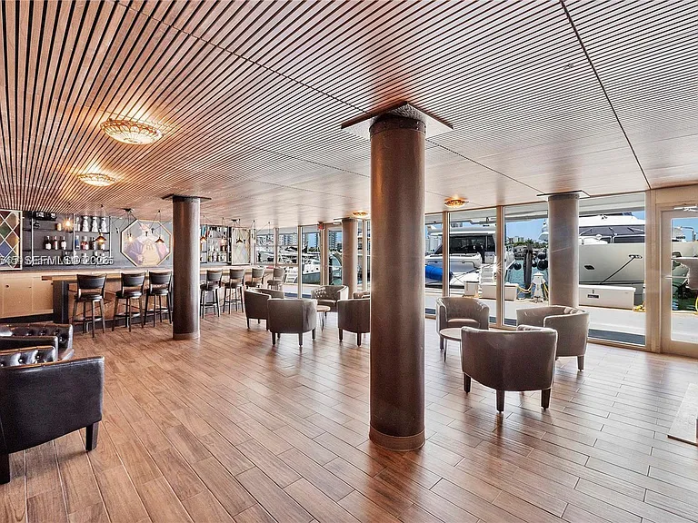 900 Bay Dr #1027 — Photo 23