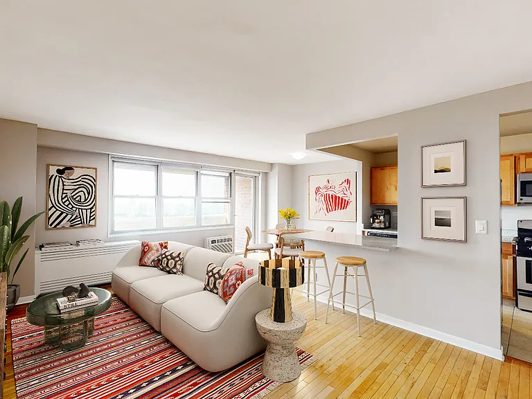 310 Greenwich St #36H — Photo 1