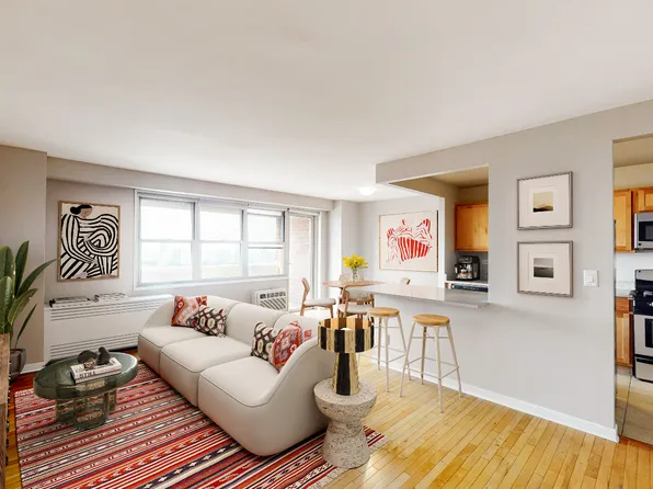 310 Greenwich Street image 1 of 11