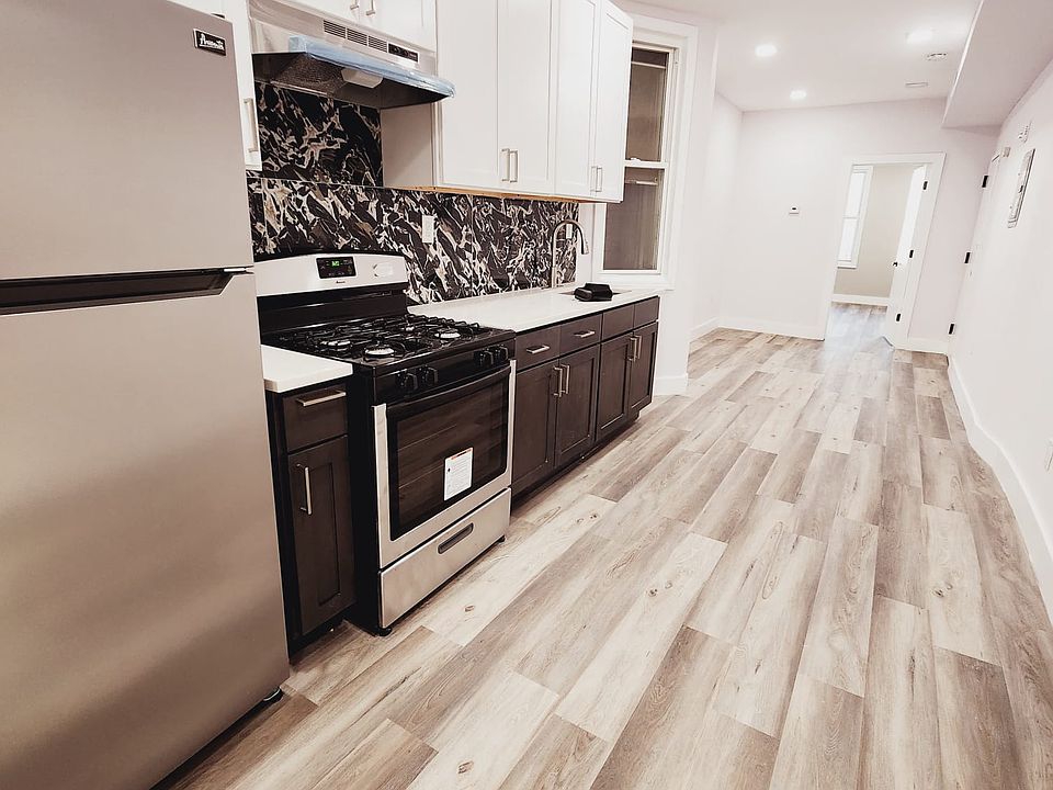 1st image of 47 Logan Ave #2A