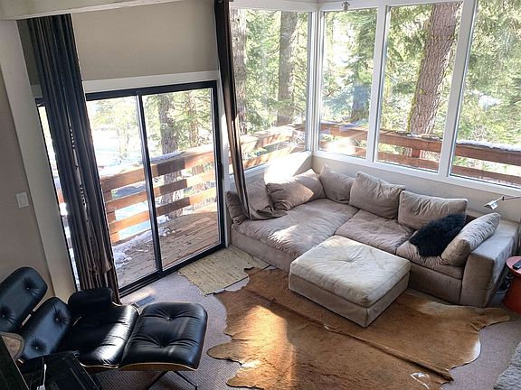 4th image of 1965 Alpine Meadows Rd