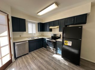 3690 N Country Club Rd APT 1014, Tucson, AZ 85716