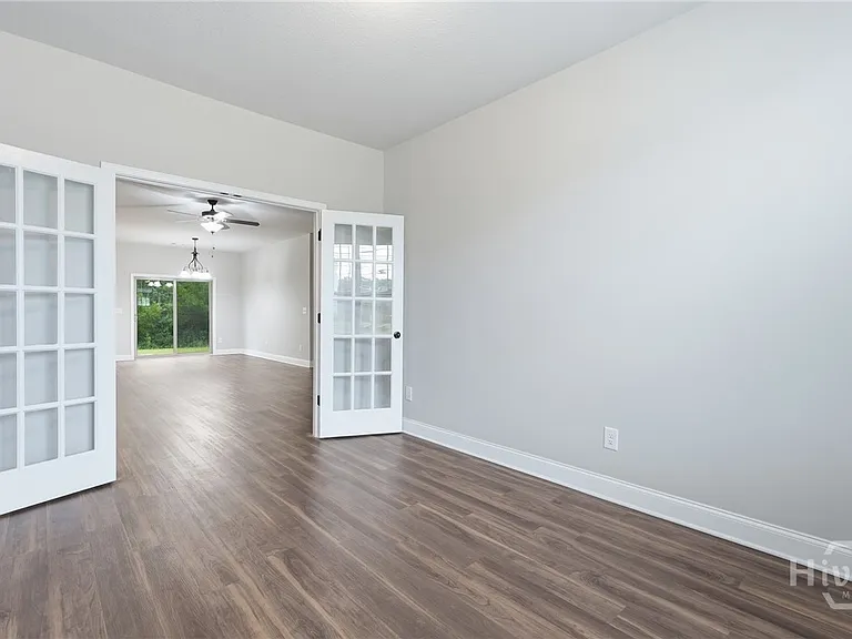 217 Timberlake Dr — Photo 18