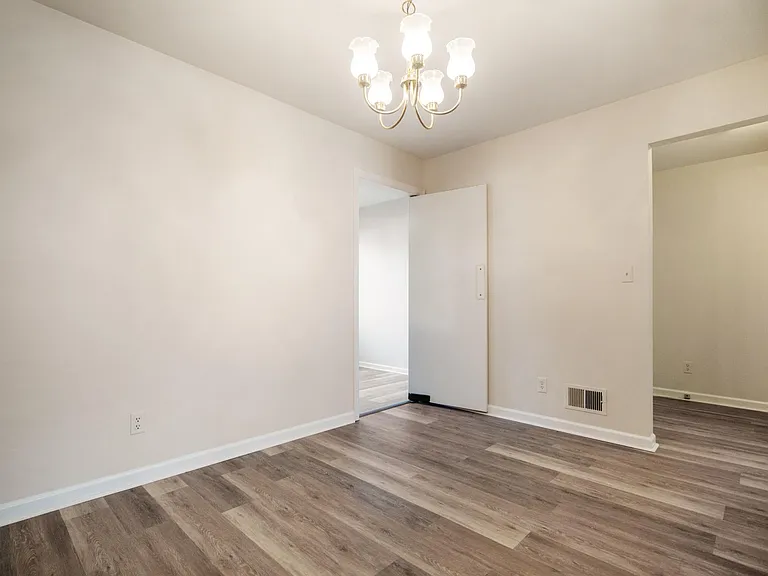 4056 Massie Ave — Photo 2