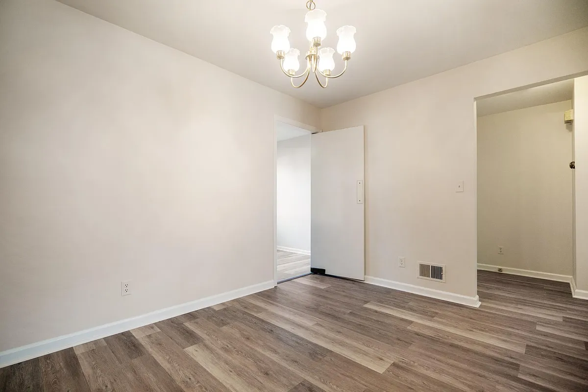 Building Photo - 4056 Massie Ave