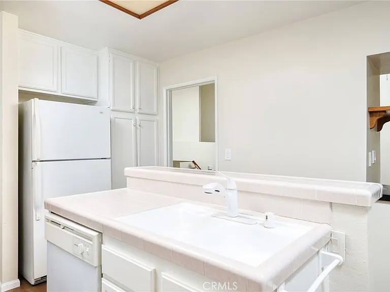 432 Caldwell Ct #432 — Photo 10