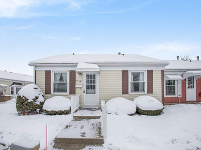 932 Village Ln #52, Jenison, MI, 49428