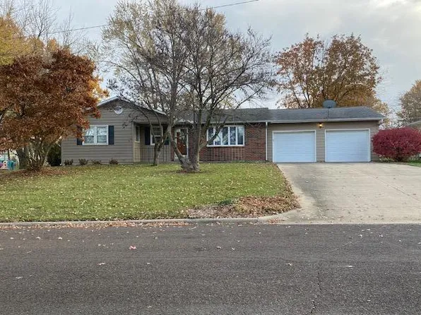 110 E Black St, Marshall, MO 65340