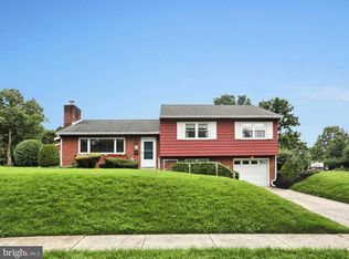4 Citadel Dr, Camp Hill, PA 17011