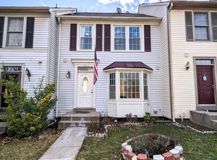 14006 Betsy Ross Ln, Centreville, VA 20121