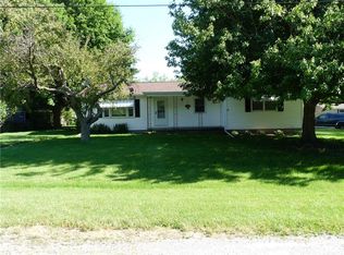 303 Norman St, Westville, IL 61883