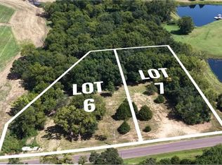 6 178th St, Tonganoxie, KS 66086