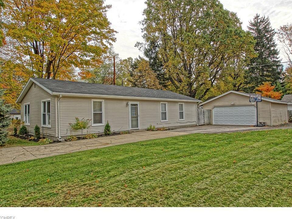 1st image of 7080 Amity Dr