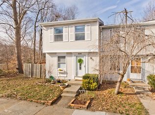 8098 Grandview Ct, Springfield, VA 22153