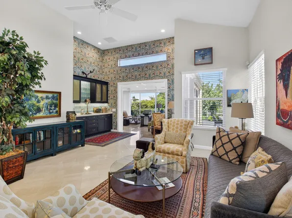 6261 Evian Place, Boynton Beach, FL 33437