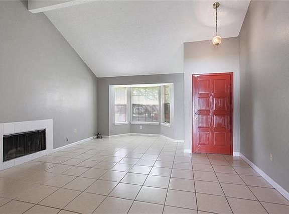 3rd image of 2027 Breckenridge Dr