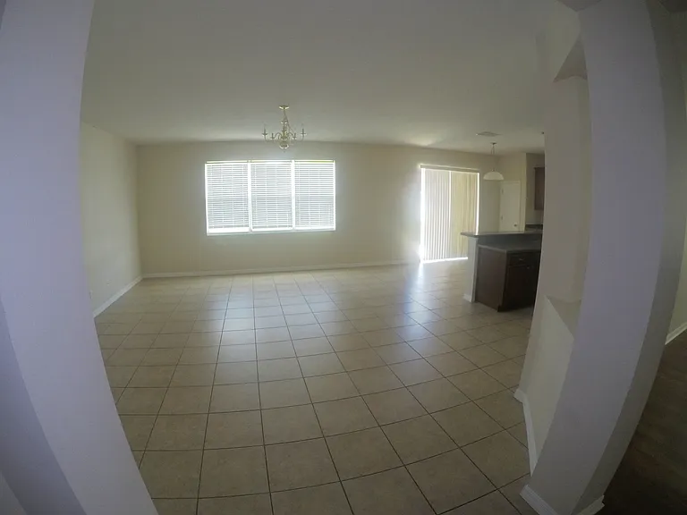 4624 Barbados Loop — Photo 4