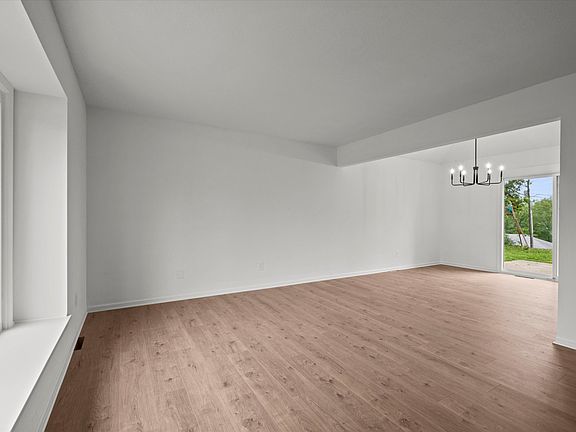 3rd image of 14740A Red Rock Dr