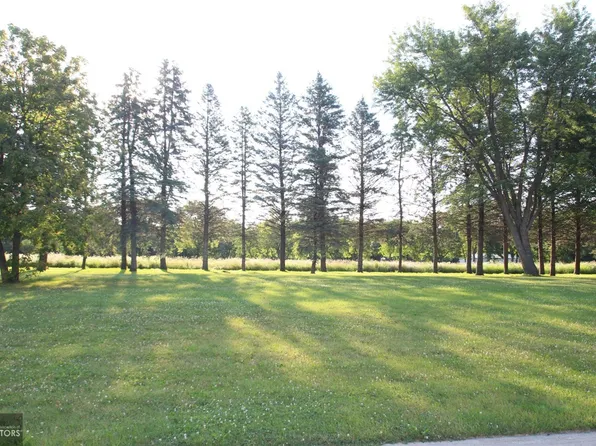 1333 N Kentucky Ave, Mason City, IA 50401