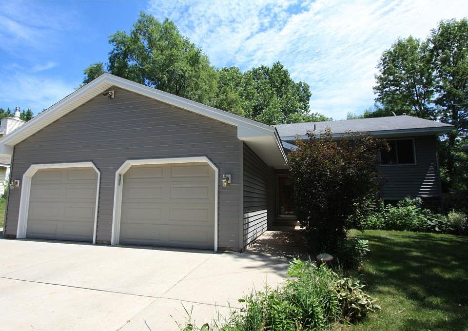 1st image of 3760 Hillview Ln